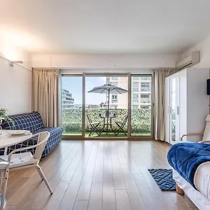 1 Pièce Pointe De La Croisette à Appartement